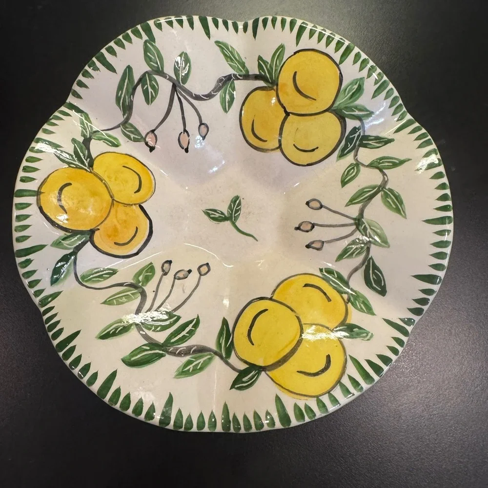 Chalet Suzanne Pedestal Bowl Home Decor 6.5in White Yellow Hand Painted Lemons